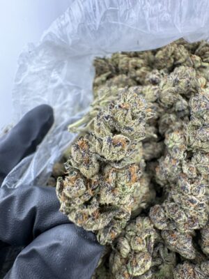 Rainbow Road strain