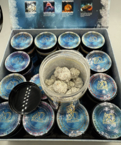 ABOVE THE CLOUDS SNOWCAPS,SNOWCAPS WEED,snow caps strain,above the clouds diamonds,above the clouds live resin