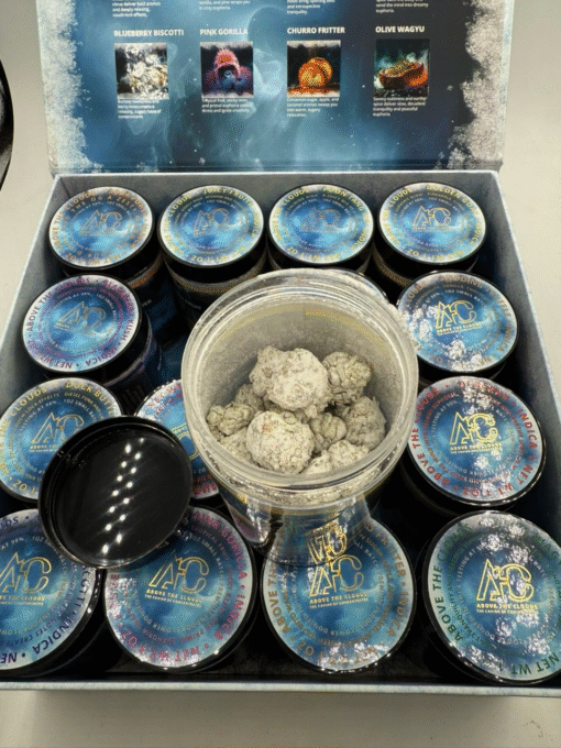 ABOVE THE CLOUDS SNOWCAPS,SNOWCAPS WEED,snow caps strain,above the clouds diamonds,above the clouds live resin