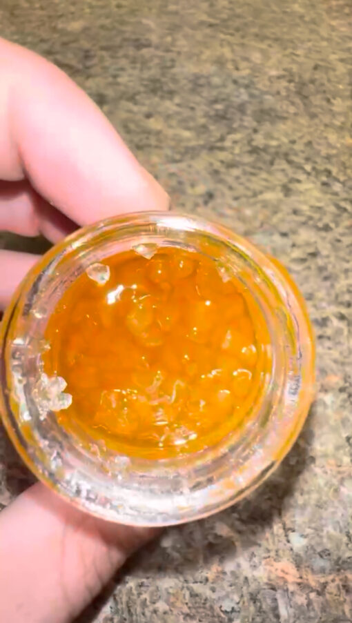 ROYALTY PREMIUM CONCENTRATE,ROYALTY PREMIUM WAX,ROYALTY RESIN,ROYALTY LIVE RESIN SAUCE,ROYALTY PREMIUM DABS
