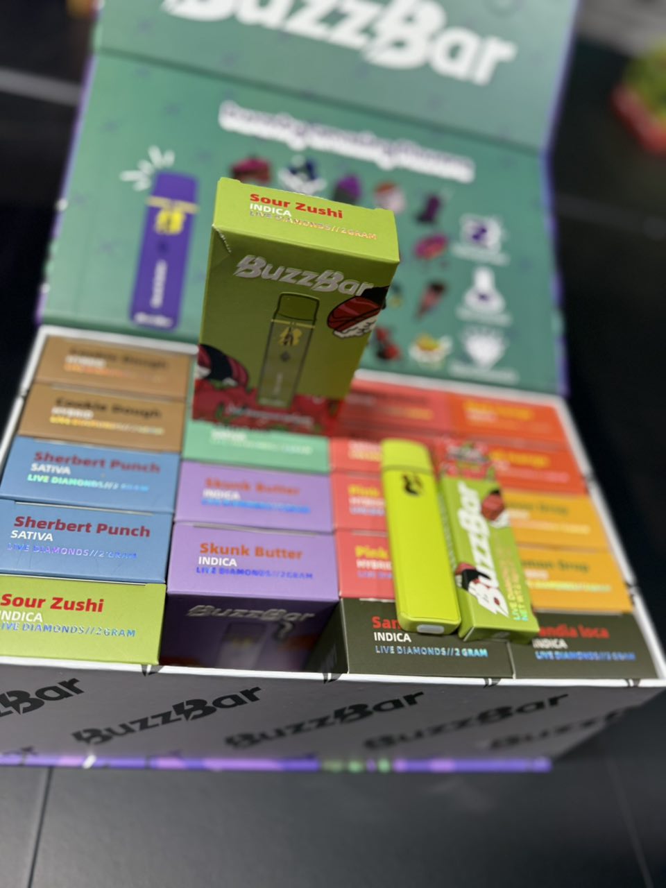 BUZZBAR 2G,buzzbar,buzz bars,buzz bars 2g,buzzbar disposable,buzzbar dispo